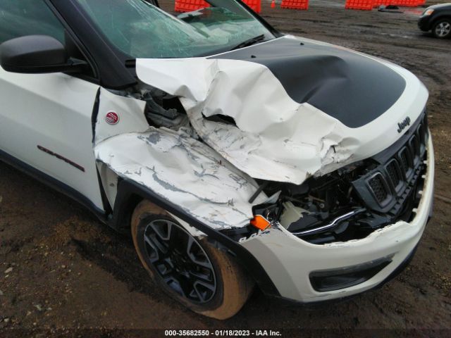3C4NJDDB0KT721320 Jeep Compass Trailhawk