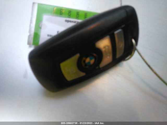 BMW 3 Series Activehybrid 3 2013 WBA3F9C53DF483605 Image 3