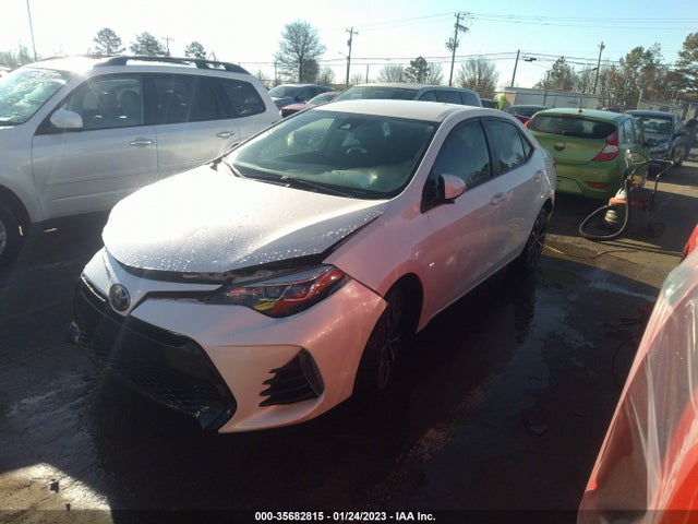 35682815 :رقم المزاد ، 5YFBURHE2JP785775 vin ، 2018 Toyota Corolla Se مزاد بيع
