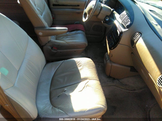 1996 CHRYSLER TOWN & COUNTRY LXI VIN: 1C4GP64L3TB346974