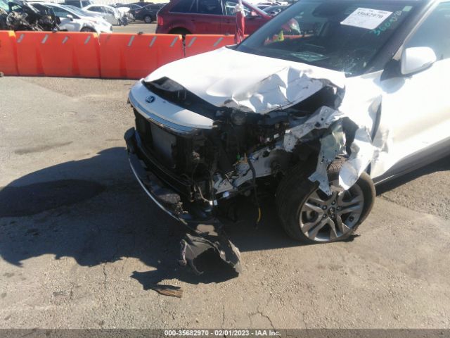 KNDEU2AA1M7140522 KIA SELTOS S