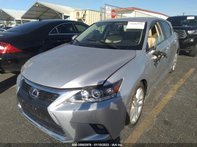 Lexus Ct 200h Hybrid 2016 JTHKD5BH8G2267686 Image 2