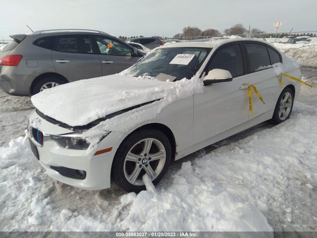 BMW 3 Series 320i Xdrive 2014 WBA3C3G51ENS71969 Image 2