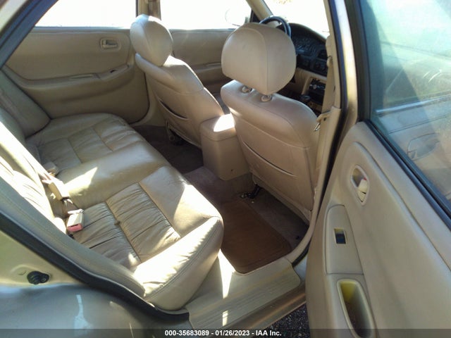1999 MAZDA 626 ES/LX VIN: 1YVGF22C0X5855384