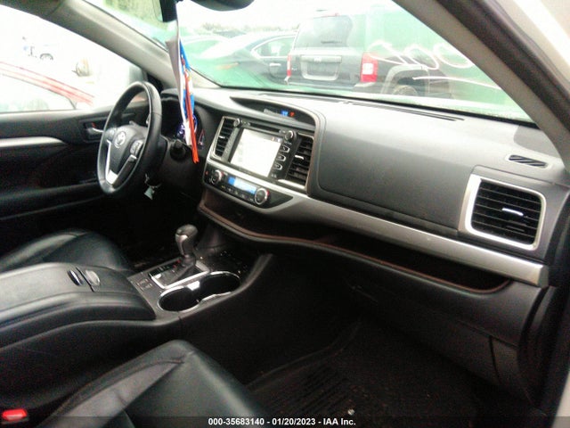 Toyota Highlander Se/xle 2018 5TDJZRFH5JS883183 Image 6