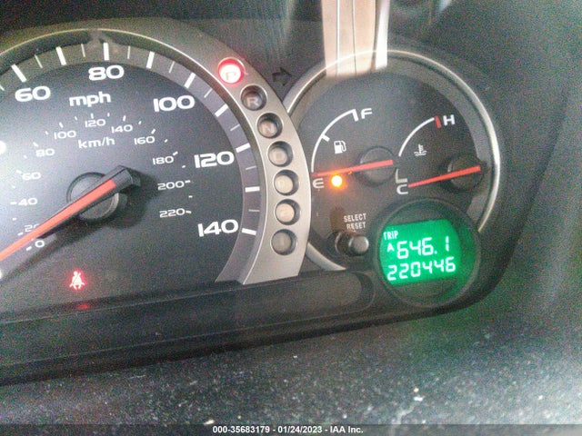2005 HONDA PILOT EX VIN: 5FNYF18435B049104