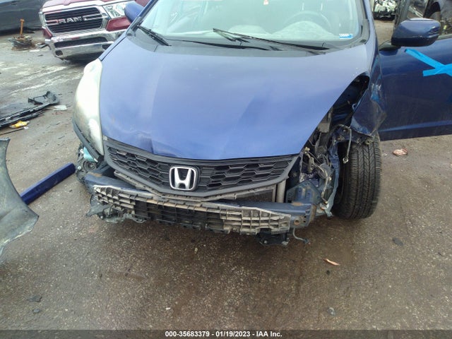 2013 HONDA FIT SPORT VIN: JHMGE8H59DC063230