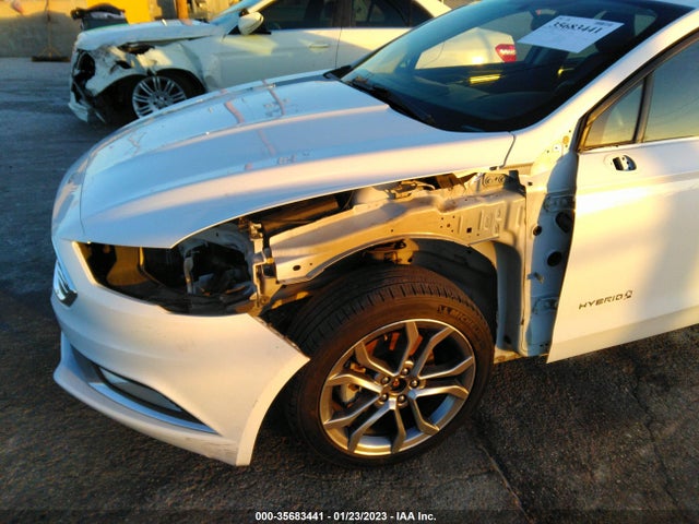 2017 Ford Fusion, VIN: 3FA6P0LUXHR233826