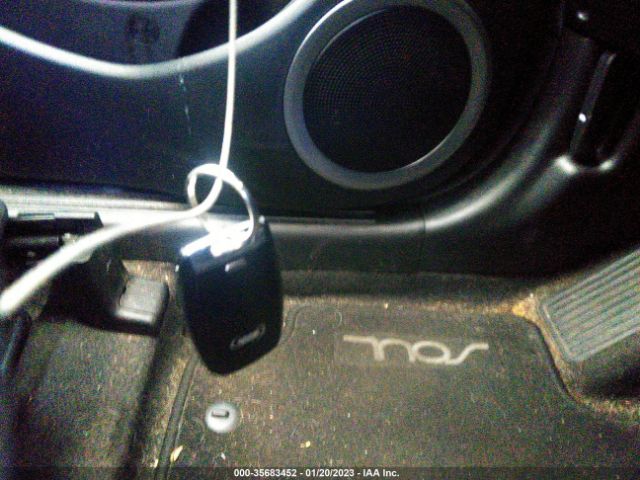 KNDJX3AA9J7893416 KIA Soul !
