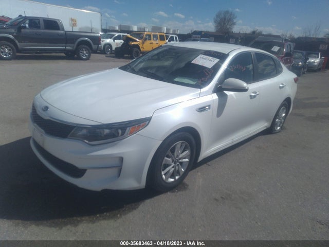 KIA Optima Lx 2016 KNAGT4L35G5101936 Image 2