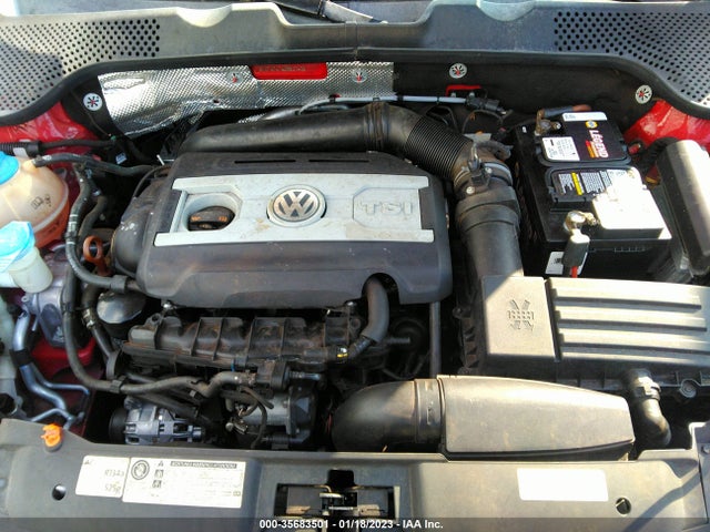 2013 VOLKSWAGEN BEETLE CONVERTIBLE 2.0T W/SOUND/NAV VIN: 3VW7A7AT4DM801432