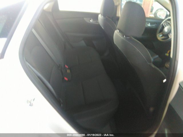 3KPF24AD1LE207439 KIA Forte Lxs