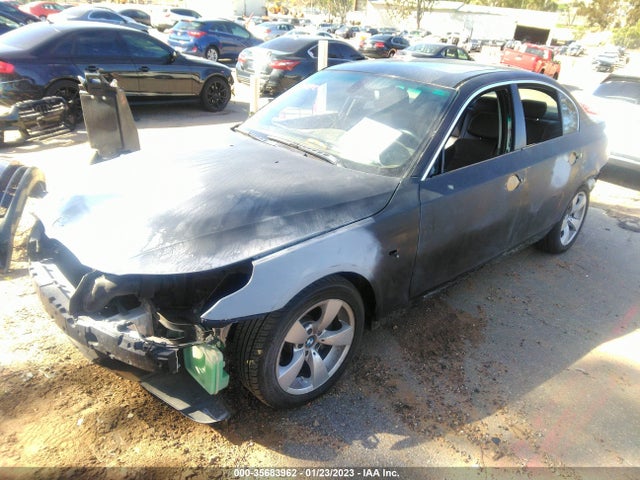BMW 5 Series 528i 2008 WBANU53558CT18590 Image 2