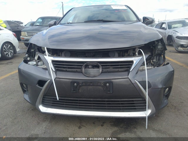 Lexus Ct 200h Hybrid 2014 JTHKD5BH8E2195255 Image 8