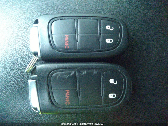 Jeep Cherokee Latitude Plus 2019 1C4PJMLB3KD306461 Image 3