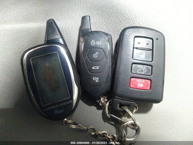 Toyota Rav4 Limited 2015 2T3DFREV6FW360466 Image 3