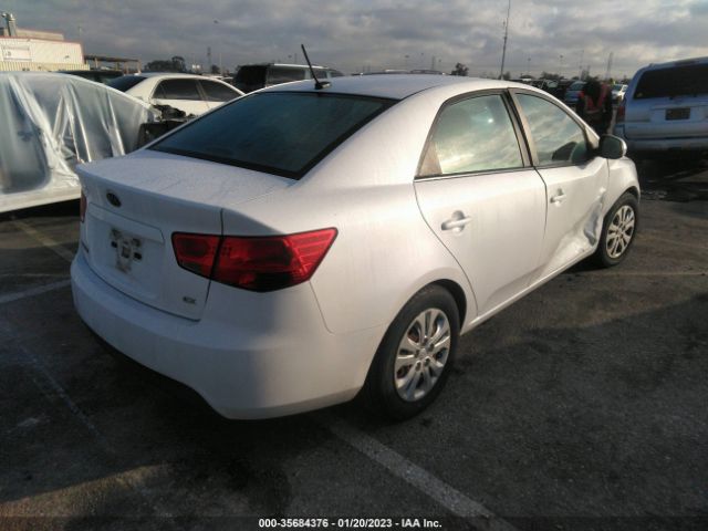 KNAFU4A29C5543583 KIA FORTE EX