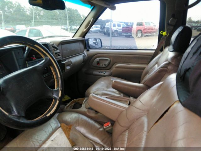 3GKFK16R0VG514714 GMC Suburban