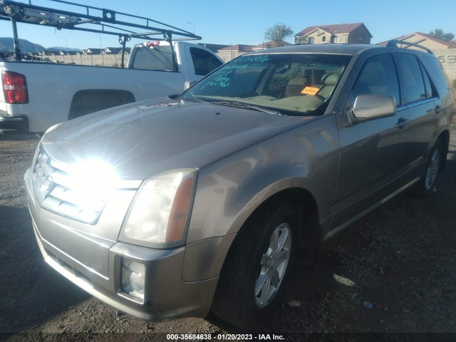 Cadillac SRX 2004 1GYEE637840173901 Image 2