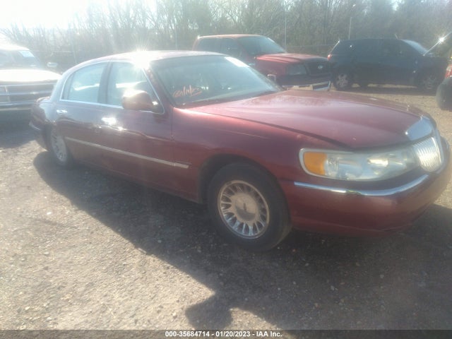 Lincoln Town Car Cartier 1999 1LNHM83W5XY619156 zdjęcie główne