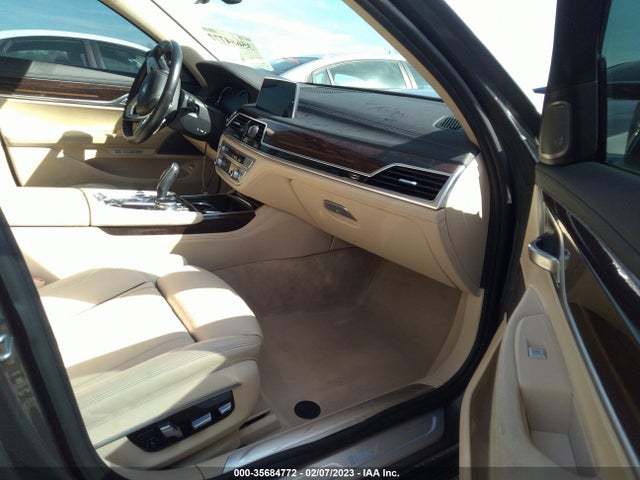 2016 BMW 7 Series, VIN: WBA7F2C50GG418363