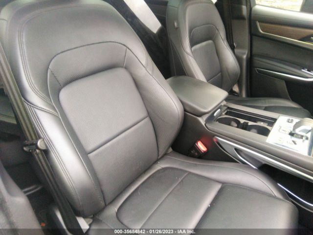 SADCJ2EX8MA668077 Jaguar F-PACE S
