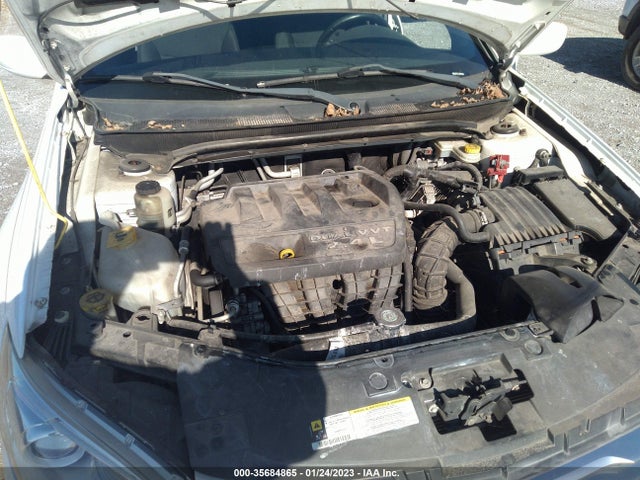 Chrysler 200 2013 1C3CCBBB3DN601589 Image 10