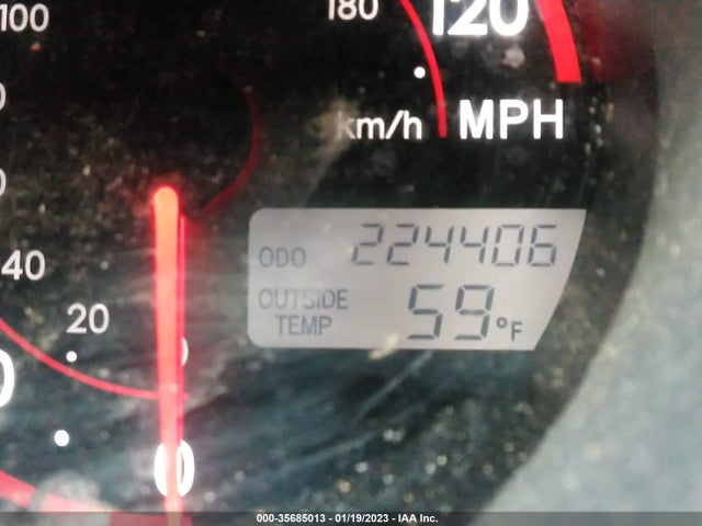 2008 PONTIAC VIBE VIN: 5Y2SL65898Z423202