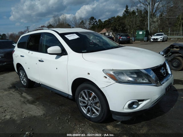 2016 Nissan Pathfinder, VIN: 5N1AR2MM9GC640294