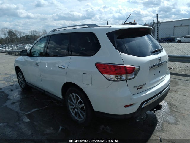 2016 Nissan Pathfinder, VIN: 5N1AR2MM9GC640294