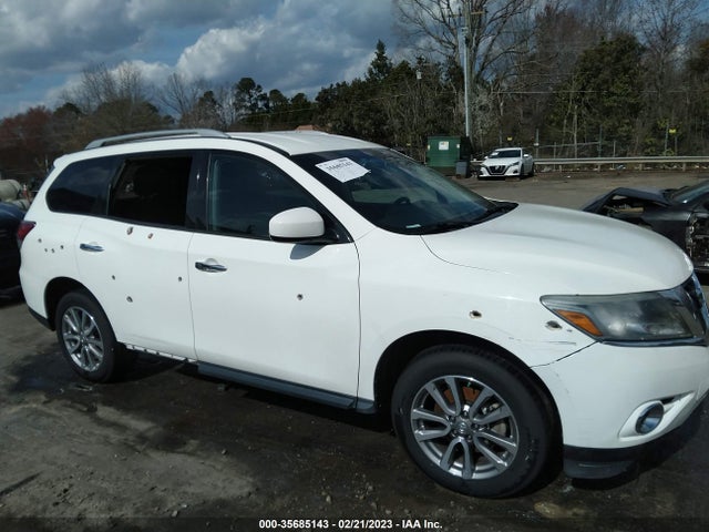 2016 Nissan Pathfinder, VIN: 5N1AR2MM9GC640294