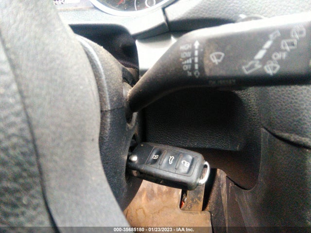 WVWDB7AJ3DW130241 Volkswagen GOLF