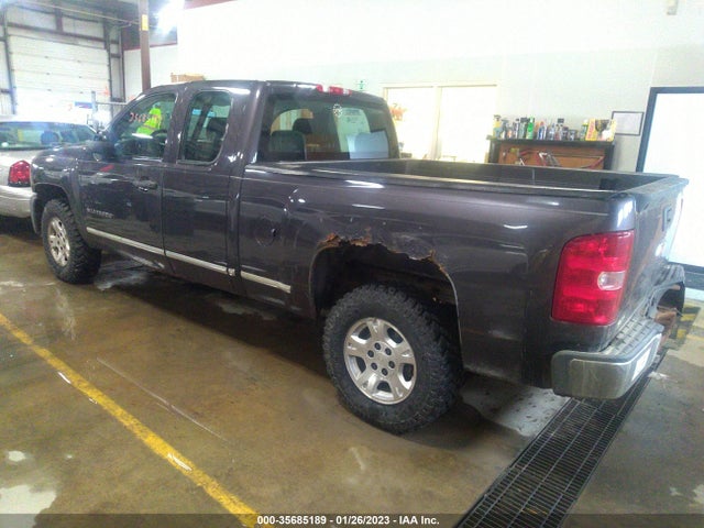 2011 CHEVROLET SILVERADO 1500 WORK TRUCK VIN: 1GCRCPEX8BZ190951