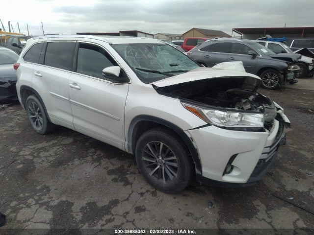 2018 Toyota Highlander, VIN: 5TDKZRFH5JS547991