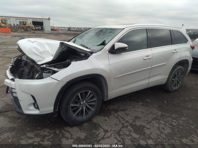 2018 Toyota Highlander, VIN: 5TDKZRFH5JS547991