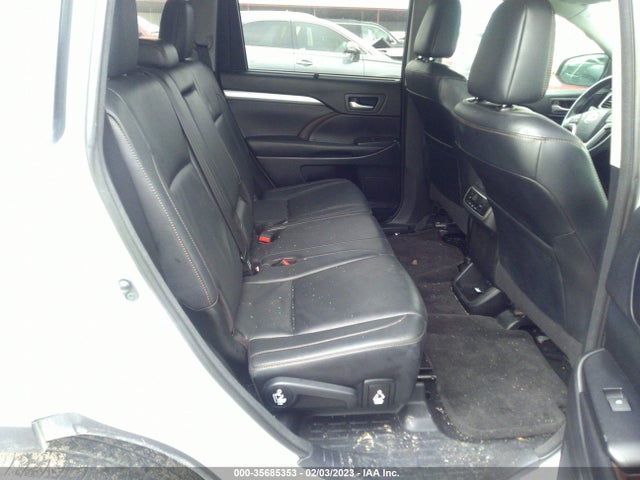 2018 Toyota Highlander, VIN: 5TDKZRFH5JS547991