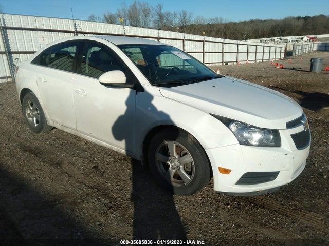 2014 1G1PC5SB1E7189668 main image