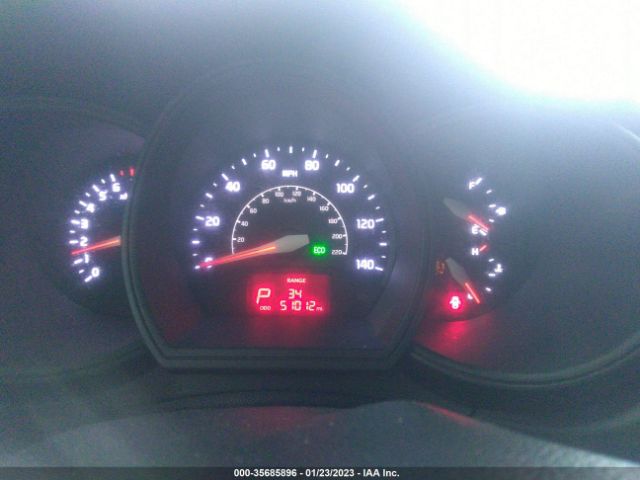KNADM4A3XE6400946 KIA RIO LX