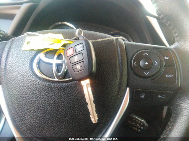 2019 Toyota Corolla, VIN: 2T1BURHE5KC220969