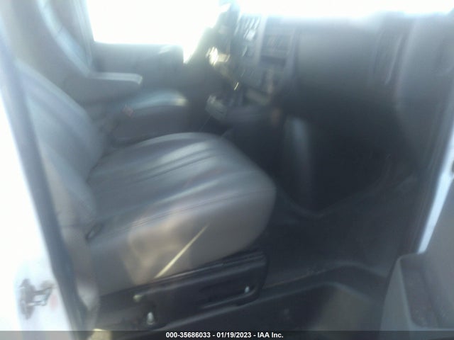 Chevrolet EXPRESS CARGO VAN 2021 1GCWGBFP5M1211961 Image 5