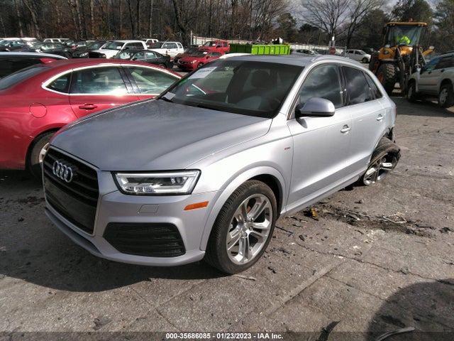 Audi Q3 Premium Plus 2018 WA1HCCFSXJR015486 Image 2