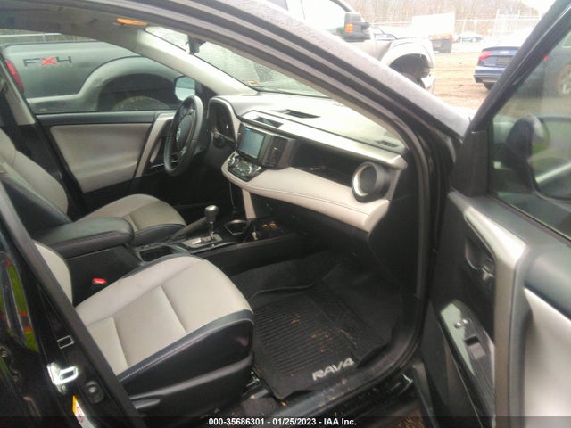 Toyota RAV4 2017 2T3DFREV7HW603656 Image 7