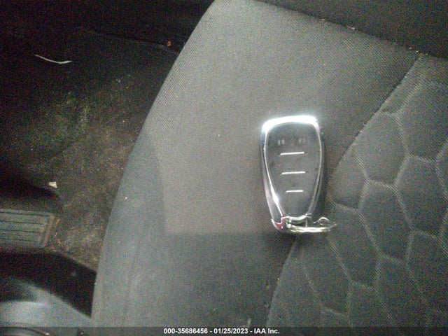 Chevrolet EQUINOX LT 2018 2GNAXSEV5J6314372 Image 3