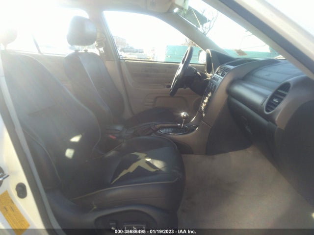 Lexus IS 300 2001 JTHBD182710016124 Image 6