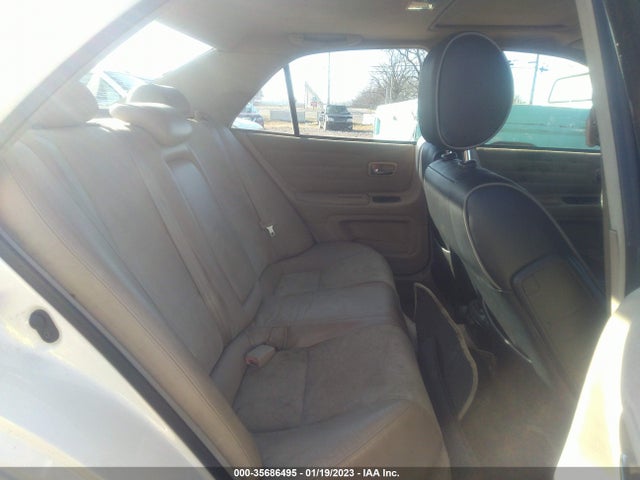 Lexus IS 300 2001 JTHBD182710016124 Image 9