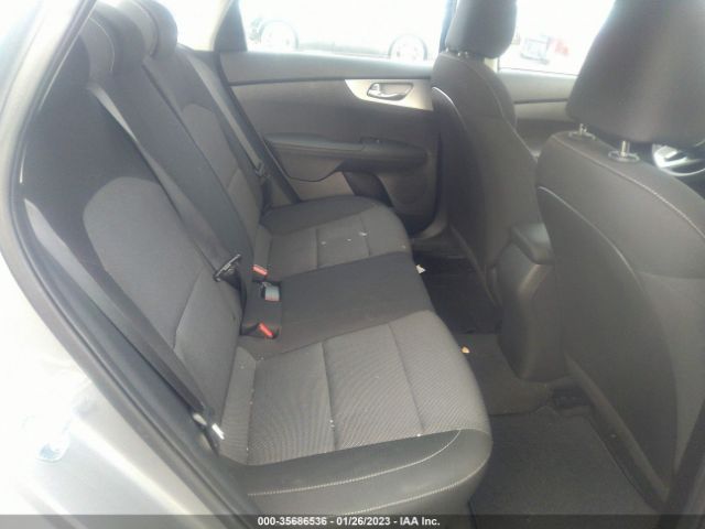 3KPF24AD1NE430955 KIA Forte Lxs