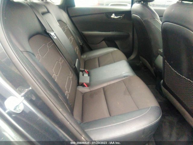 3KPF34AD8ME299518 KIA Forte Gt-line