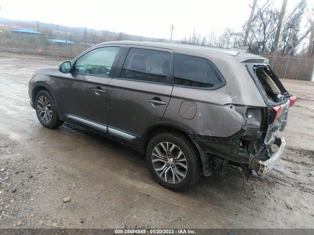 2017 Mitsubishi Outlander, VIN: JA4AZ3A34HZ030897
