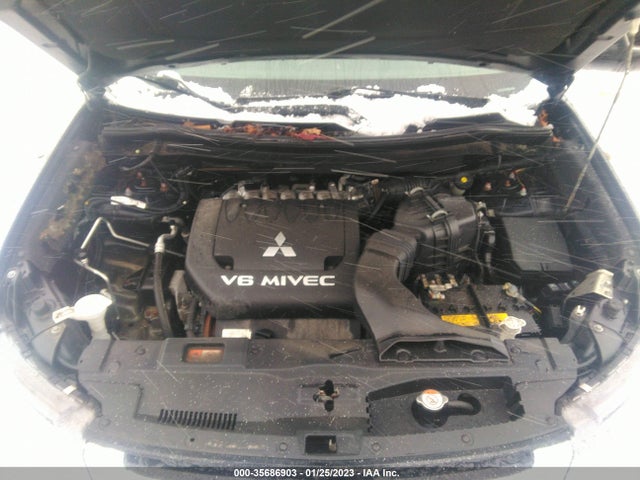 JA4JZ4AXXJZ059156 Mitsubishi OUTLANDER GT