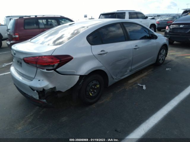 3KPFK4A75HE123478 KIA FORTE LX
